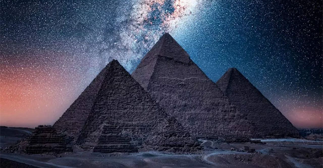 Nguồn gốc của kim tự tháp: Trí tuệ của các Pharaoh hay công nghệ ngoài hành tinh?
