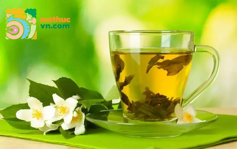 tra-xanh-co-tac-dung-giai-ruou-nhanh-chong Trà xanh có tác dụng giải rượu và giảm đau đầu