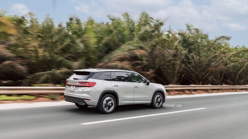 Skoda Kodiaq 2025: SUV 7 chỗ dành cho người đề cao cảm giác lái