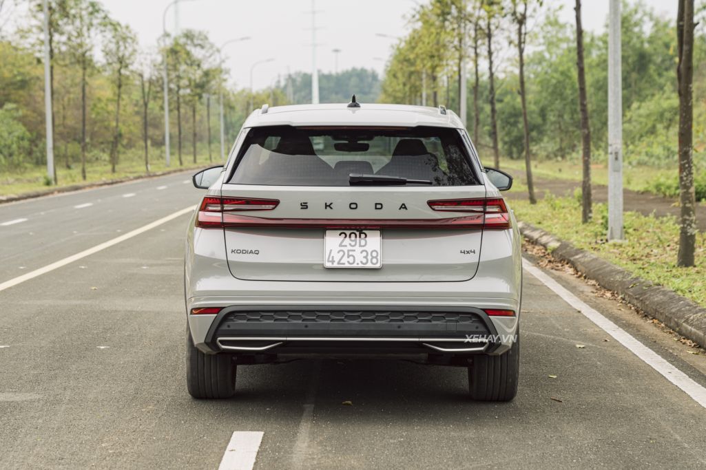 Skoda Kodiaq 2025: SUV 7 chỗ dành cho người đề cao cảm giác lái
