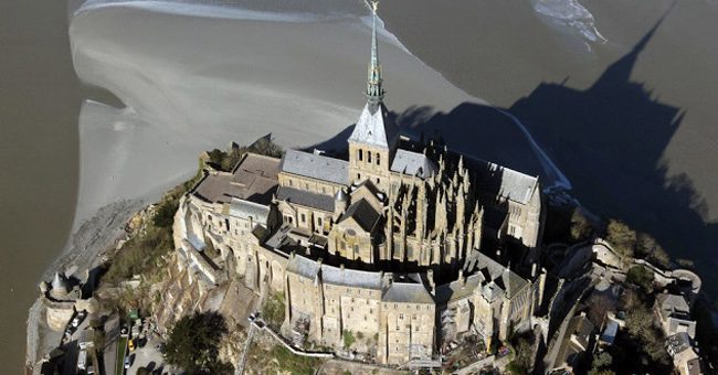 Đảo Mont Saint Michel - Pháp