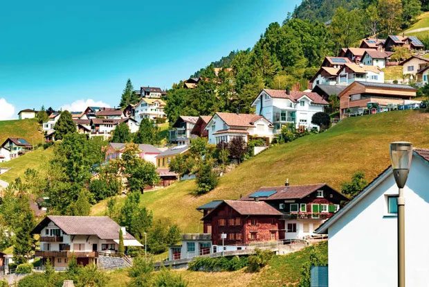dat-nuoc-liechtenstein-5 Vương quốc tí hon nằm giữa châu Âu: Nơi giàu nhất thế giới nhưng rất ít người biết tên!