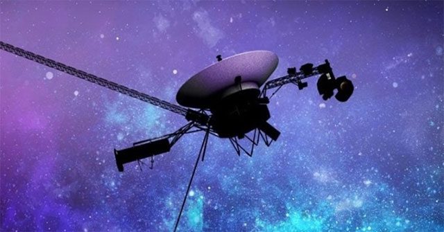 Tàu vũ trụ bay xa nhất của NASA đang chết dần