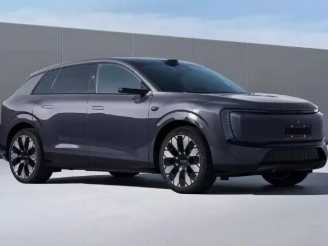 AUDI E7X bản thương mại lộ thiết kế