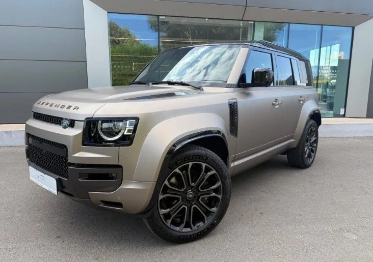 xehay_denfender20ocda_151225_12 Land Rover Defender OCTA lộ diện tại Viêt Nam, đối đầu Mercedes-AMG G 63