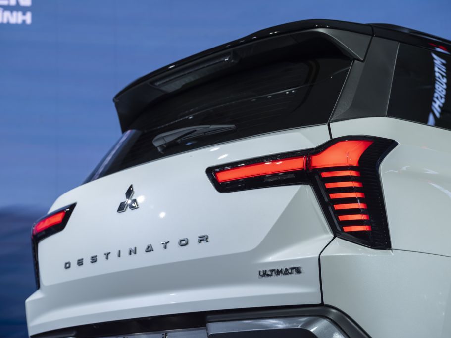 Mitsubishi Destinator chính thức ra mắt Việt Nam: SUV 7 chỗ giá từ 780 triệu đồng