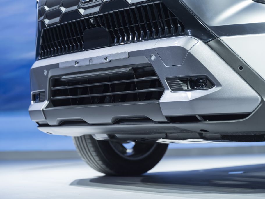 Mitsubishi Destinator chính thức ra mắt Việt Nam: SUV 7 chỗ giá từ 780 triệu đồng