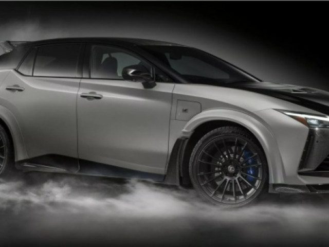 Lexus RZ 600e F Sport Performance ra mắt