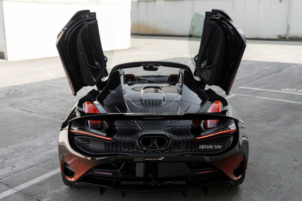 Cận cảnh McLaren 750S Spider Orange Coriolis: Phiên bản cá nhân hóa cực chất giá 29,4 tỷ đồng
