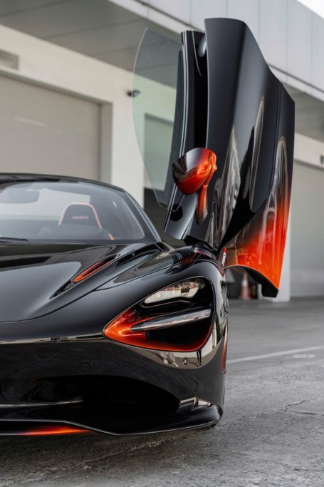Cận cảnh McLaren 750S Spider Orange Coriolis: Phiên bản cá nhân hóa cực chất giá 29,4 tỷ đồng