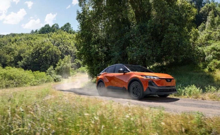 xehay_subaru20uncharted_111225_4 Subaru Uncharted 2026 ra mắt: SUV điện giá mềm nhưng đầy ắp trang bị