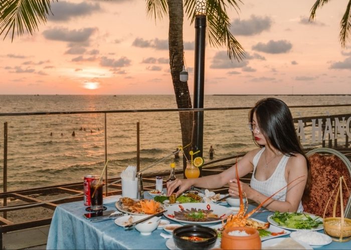 Top 10+ quán ăn nhà hàng mở xuyên Tết ở Phú Quốc
