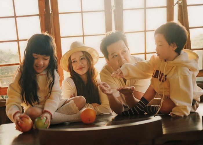 Gia đình Trường Giang - Nhã Phương đưa hai con tận hưởng Đà Lạt bình yên