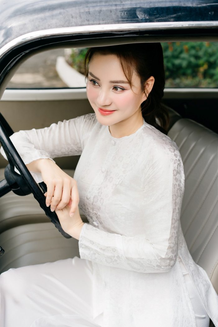 vy_oanh_baba_3 Vy Oanh gây thương nhớ với nhan sắc không tuổi trong tà áo dài và áo bà ba