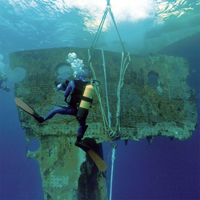 Mảnh vỡ tàu Titanic