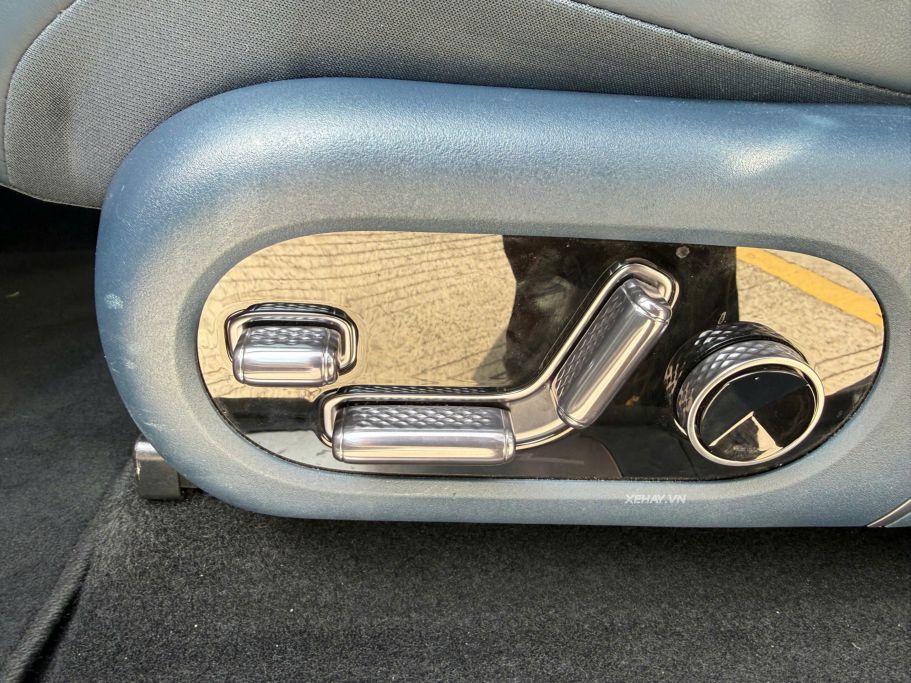 Cận cảnh Zeekr 7X chuẩn bị về Việt Nam: SUV điện cỡ D cạnh tranh trực tiếp VinFast VF 8