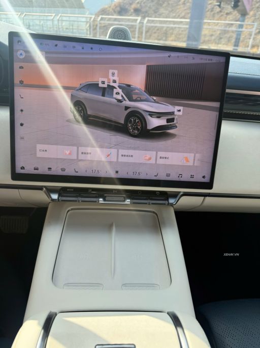 Cận cảnh Zeekr 7X chuẩn bị về Việt Nam: SUV điện cỡ D cạnh tranh trực tiếp VinFast VF 8