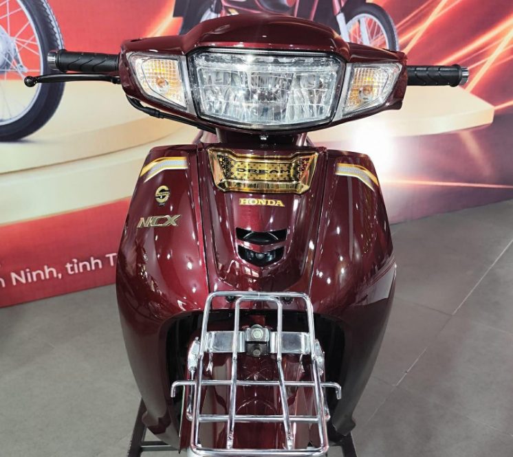 Honda Dream 125 đời 2026 nhập tư nhân xuất hiện tại Việt Nam: Giá ngang Honda SH350i