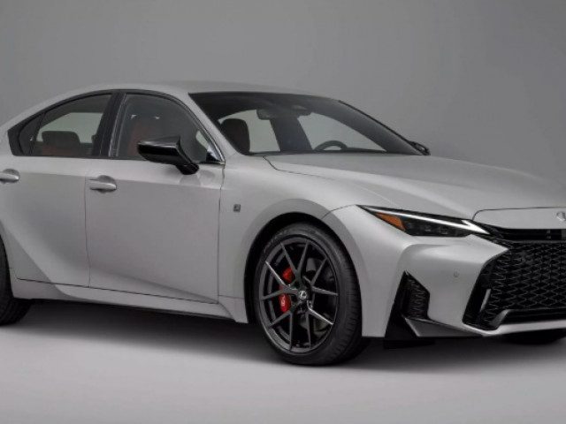 Lexus IS 2026 trình làng: Chỉ còn động cơ V6, giá khởi điểm tăng