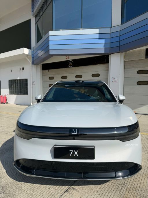 Cận cảnh Zeekr 7X chuẩn bị về Việt Nam: SUV điện cỡ D cạnh tranh trực tiếp VinFast VF 8