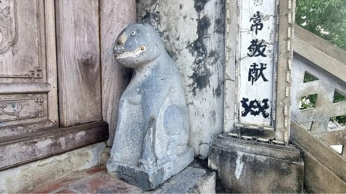 hiện vật quý ở đền Cờn Nghệ An