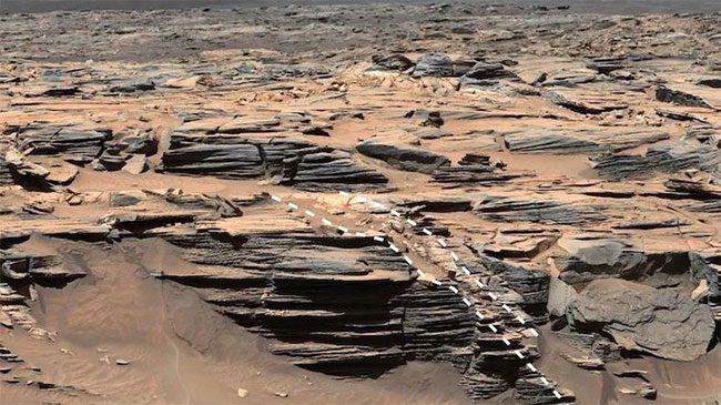 Bức ảnh "vàng" của NASA, tiết lộ dấu hiệu về một điểm đứt gãy nơi rất có thể là lối vào của thế giới