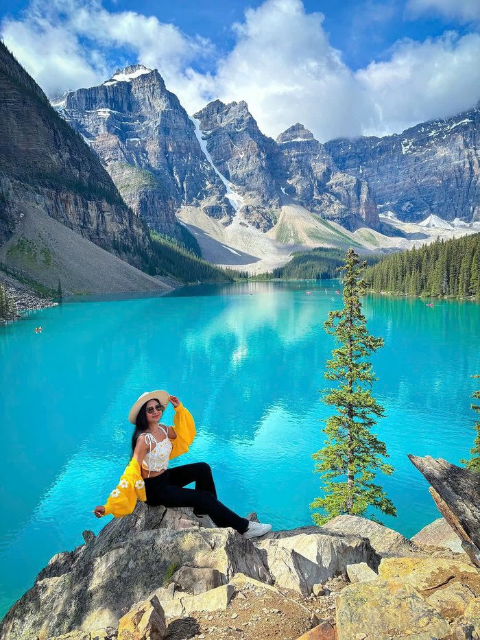 Hồ Moraine Canada là một trong những hồ nước đẹp nhất Bắc Mỹ