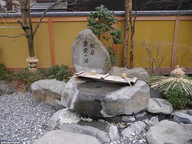 khach-san-nishiyama-onsen-keiunkan-3 Khách sạn giữ kỷ lục Guinness thế giới với hơn 1.300 năm tuổi, bước vào bên trong là không muốn về