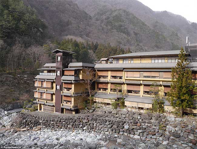 khach-san-nishiyama-onsen-keiunkan Khách sạn Nishiyama Onsen Keiunkan..
