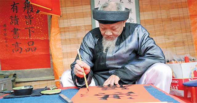 Những điều cần biết về tục khai bút, xin chữ đầu năm để có một năm mới thật may mắn, nhiều tài lộc