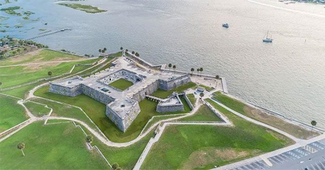 Castillo de San Marcos - Pháo đài "nuốt đạn đại bác" đặc biệt ở Mỹ