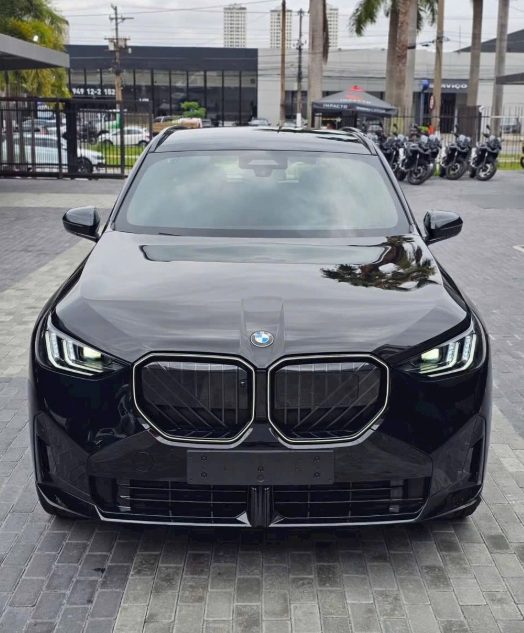 xehay_bmw20x320moi_310126_1 Thực tế BMW X3 30 M Sport Pro giá 2,899 tỷ đồng tại Việt Nam: Full ADAS sẵn sàng đấu Mercedes-Benz GLC 300