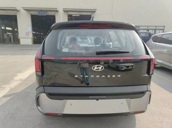 xehay_stargazer202026_300126_2 Lộ thêm ảnh Hyundai Stargazer 2026 tại Việt Nam: Nội thất mới, màn hình kép nổi bật