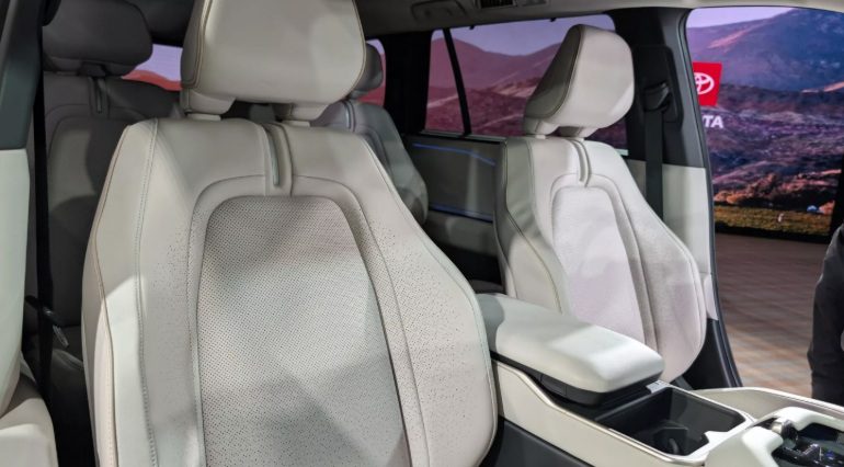 Toyota Highlander 2027 trình làng: SUV điện chạy được 515 km/sạc
