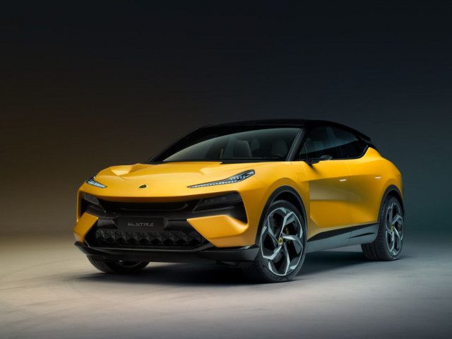 Những mẫu xe sang dự kiến đổ bổ Việt Nam năm nay: Audi tổng tấn công, Lexus và BMW tăng tốc