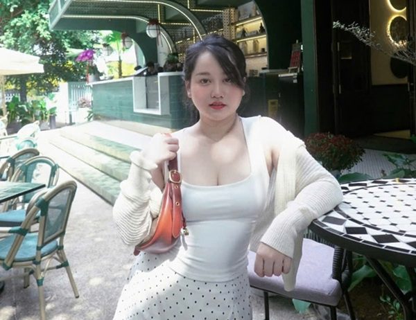 Nữ diễn viên phim "Ê nhỏ lớp trưởng" vừa cập nhật trạng thái mới gây thương nhớ