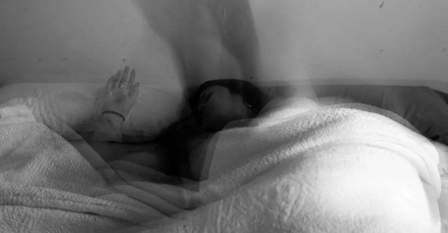"Bóng đè" hay chứng tê liệt do ngủ - Ảo giác đáng sợ khi thức dậy dưới góc nhìn khoa học