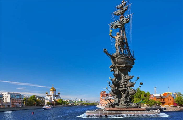 Tượng Peter Đại đế, Nga - 96m