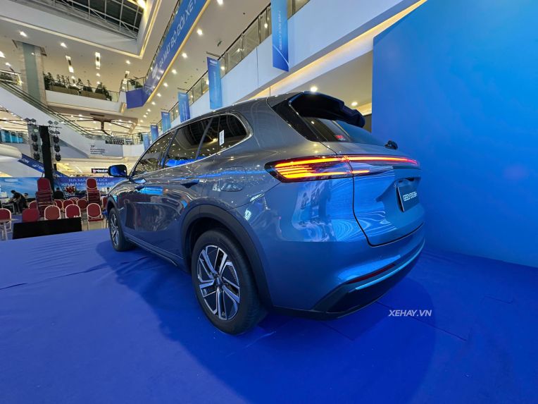 xehay_geely20ex5_270326_10 Geely EX5-EM-i chính thức chào sân Việt Nam: SUV PHEV giá từ 789 triệu đồng, quyết đấu Mazda CX-5