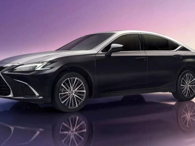 Lexus ES 200 Moon Shadow trình làng: "Lời chào kết" rực rỡ trước khi bước sang thế hệ mới