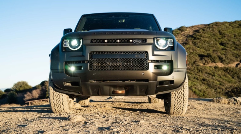 [ĐÁNH GIÁ XE] Defender Octa: Bản tuyên ngôn sức mạnh mới của Land Rover