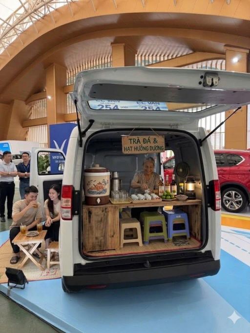 Thực tế VinFast EC Van phiên bản cửa trượt: Giải pháp vận tải đô thị tối ưu cho chủ xe