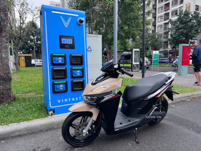 Thực tế VinFast Viper trước ngày mở bán: Xe máy điện thể thao dành riêng cho phái mạnh, giá từ 39,9 triệu đồng