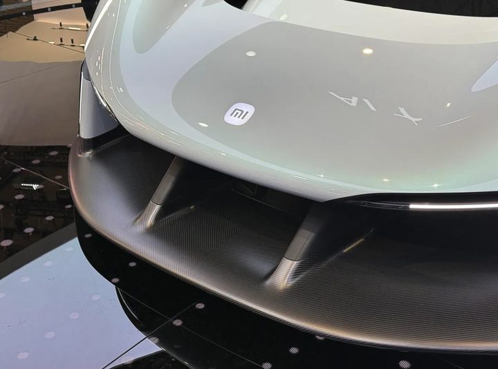 Cận cảnh siêu xe điện 'hoang dã' của Xiaomi tại MWC 2026