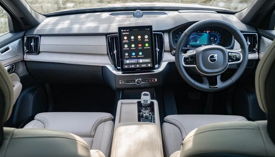 xehay_xc9020b5_040326_2 Volvo XC90 2026 được nhận cọc tại Việt Nam: Thay đổi diện mạo, nâng cấp công nghệ, giá dự kiến 3,579 tỷ đồng gây sốc