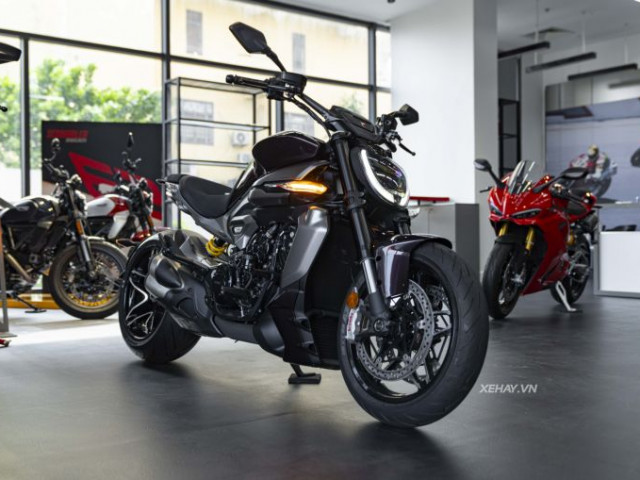 Thực tế Ducati XDiavel V4 giá từ 1,129 tỷ đồng tại Việt Nam: Power Cruiser mang “linh hồn” siêu xe Ferrari