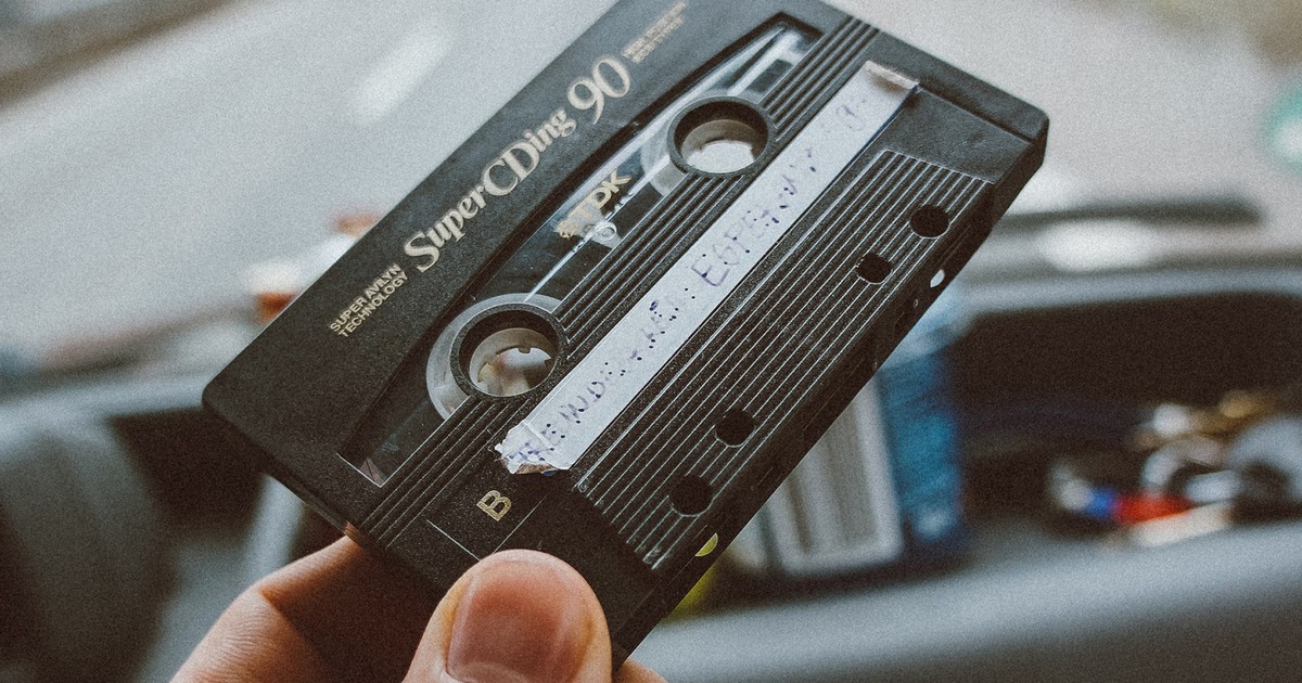 Sau hàng chục năm biến mất, băng cassette bất ngờ quay lại