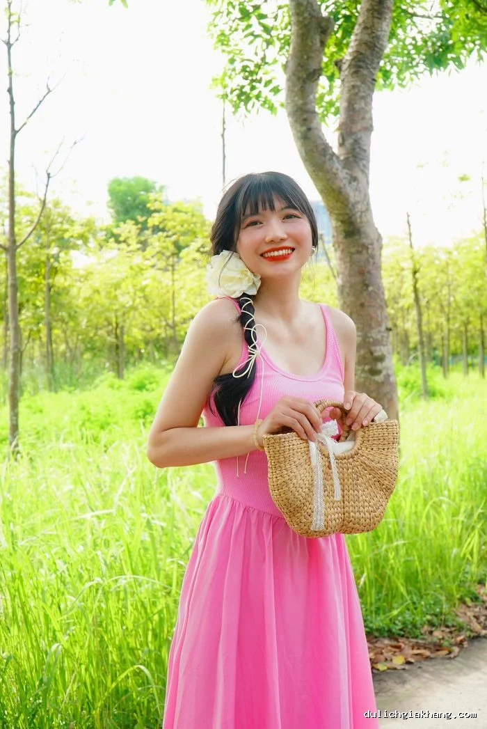 Có một Ecopark đẹp đến vậy gần cầu hoa giấy Ecopark Hưng Yên 