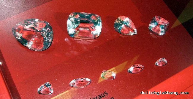 Chiêm ngưỡng 12 loại kim cương đắt giá nhất hành tinh