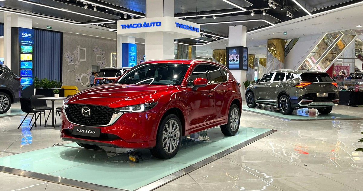 Xe crossover cỡ trung: Mazda CX-5 mất ngôi vương doanh số